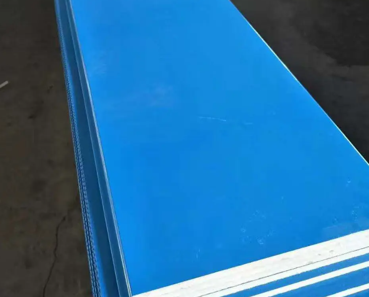 機房彩鋼板墻板與鋼制復合墻板的區別